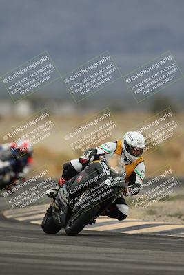 media/Nov-15-2025-Race Pace (Sat) [[8de605a2d8]]/Non Verified Riders (1st 20 Minutes)/Turn 4 (1010am)/